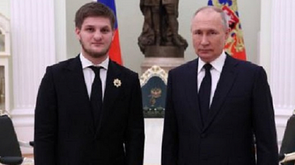 Путин маха Рамзан Кадиров, заменя го със сина му Ахмат?