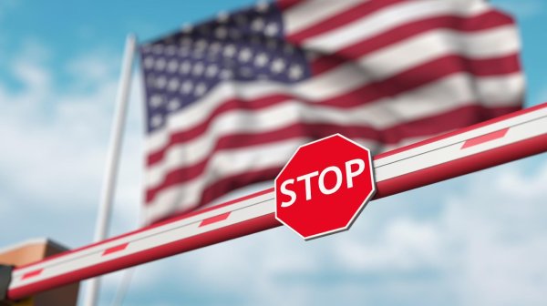 Тръмп забрани влизането в САЩ за граждани на още седем държави