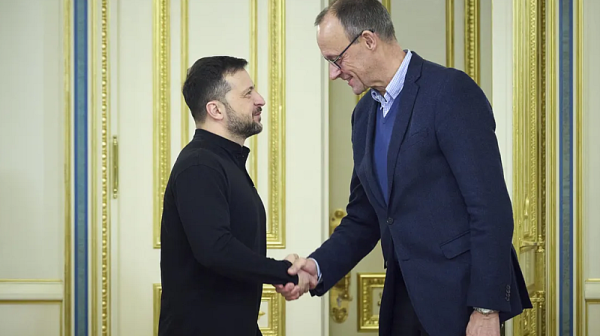 Зеленски: Украйна не се страхува от срещи