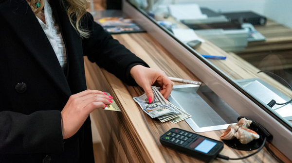 Ще въведат ли таван на лихвите?