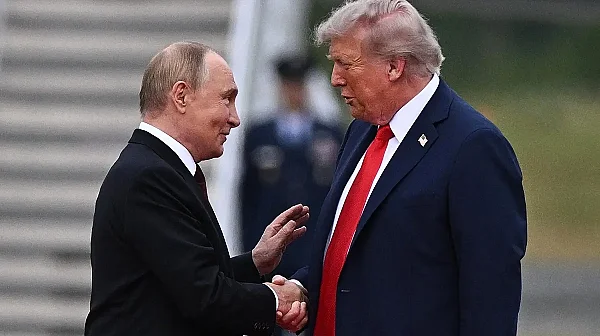 FT: Путин и Тръмп останаха без карти
