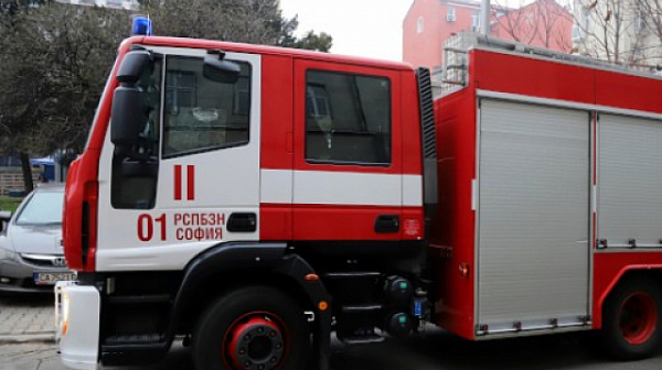 Пожар в хотел в София, има пострадали