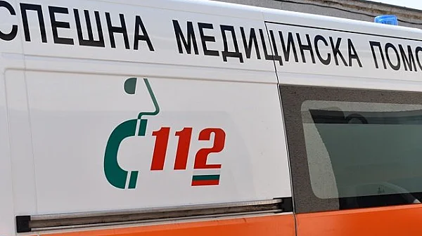 Нощно дежурство на Банго Васил: Мъж нападна медик от Спешна помощ в Павликени