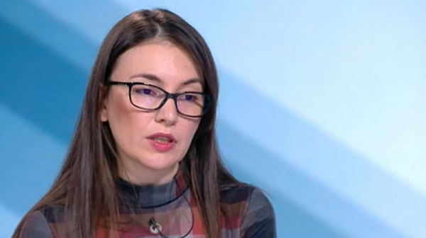 Адв. Мария Шаркова: Информираното съгласие за ваксините не ни лишава от права