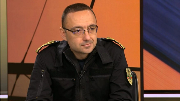 Главен комисар Александър Джартов: Ситуацията с пожарите от последната нощ е нормална