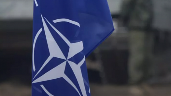 Зам.-шефът на Съвета за сигурност на Русия плаши със Трета световна война, ако Киев влезе в НАТО