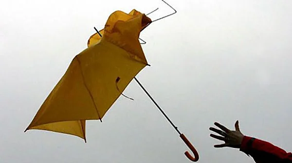 Жълт код за силен вятър в цялата страна