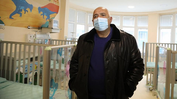 Докога г-н Борисов ще използва детското здравеопазване за евтин PR?