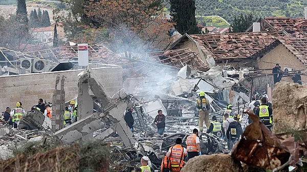 Иран се извини на съседите си, но войната расте: Тръмп обеща тежки удари