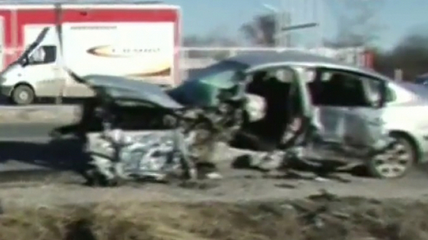 Жестока катастрофа на пътя Пазарджик - Пловдив, 4-ма са загинали, има и ранени