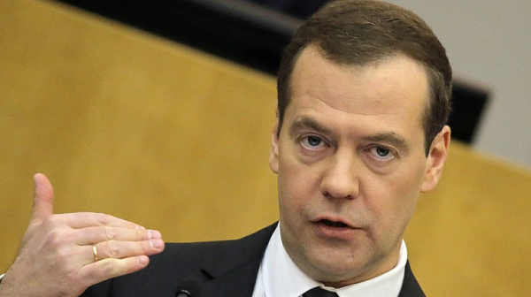 Медведев към Г-7: Какви лъжливи копелета! Те хвърляха атомни бомби, а сега искат гаранции от Русия.