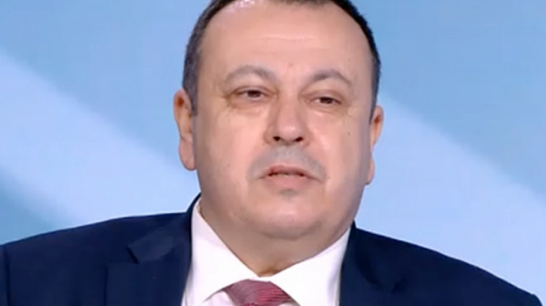 Хамид Хамид остро атакува премиера Петков: Много като него вече плакаха