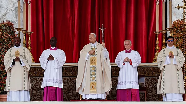 Първа великденска служба за папа Лъв XIV: Католическият свят отбелязва Разпети петък