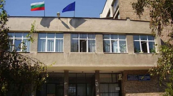 В бургаско училище се влиза с чипове като мярка срещу агресията
