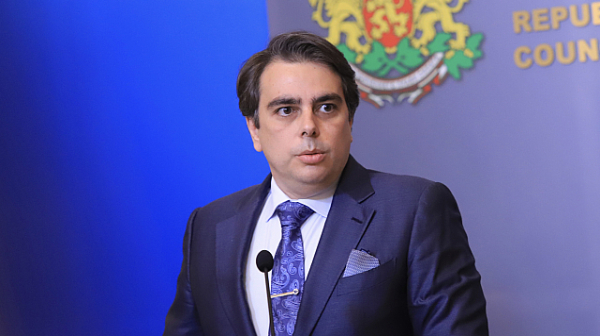 Асен Василев: Възможни са нови санкции по ”Магнитски”