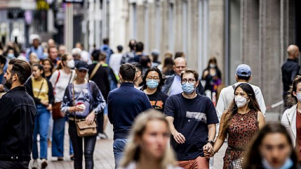 Няма да се носят маски в магазините в София от четвъртък