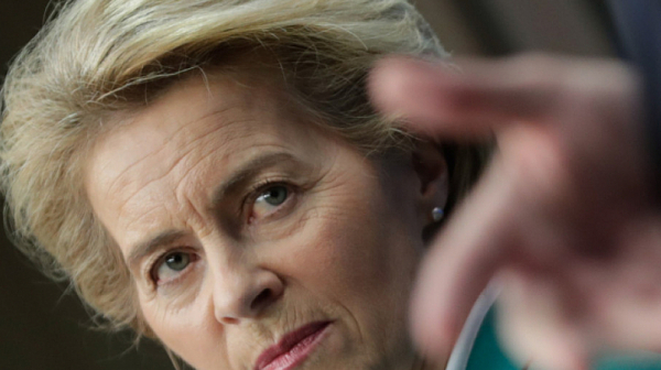 Урсула фон дер Лайен: ЕС подготвя закони, с които да ускори развитието на зелената си промишленост