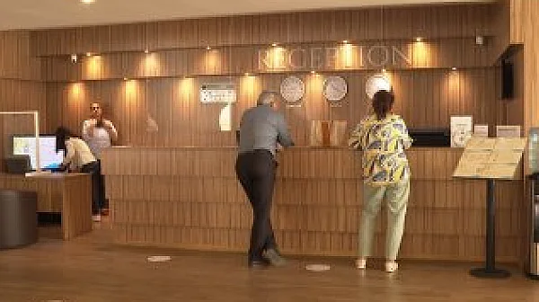 Кадрова криза по морето: До 3000 евро заплата за готвач и до 950 евро за аниматор