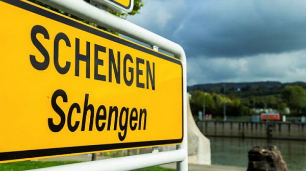 МВР на Чешката република: България и Румъния са готови да станат членове на Шенген