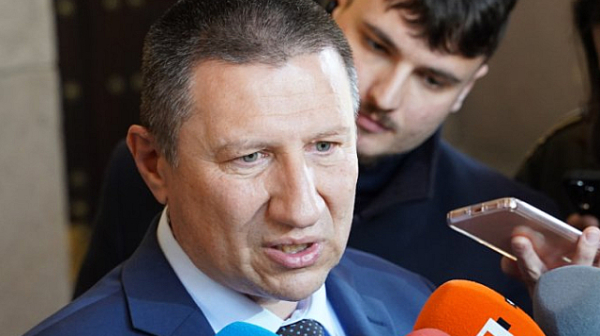 И.д. главен прокурор Сарафов ще преценява пак за поисканите имунитети на Борисов и Петков