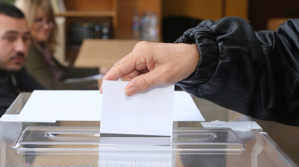 Най-много хора гласуват в Благоевград. Избирателната активност - най-ниска в столицата