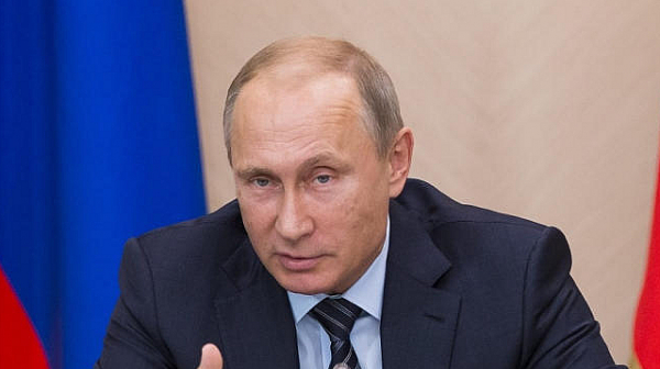 Путин нареди вдигане на минималната заплата и пенсиите