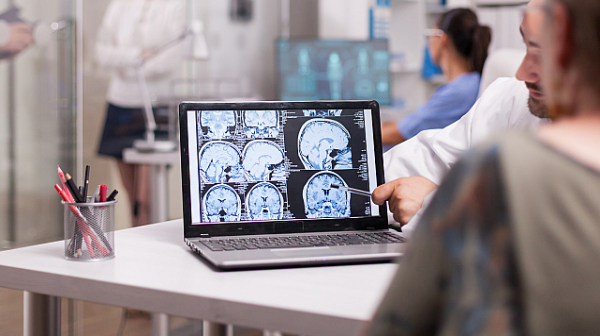 Юношеството трае до 30-те, сочи ново изследване. Какво означава това?