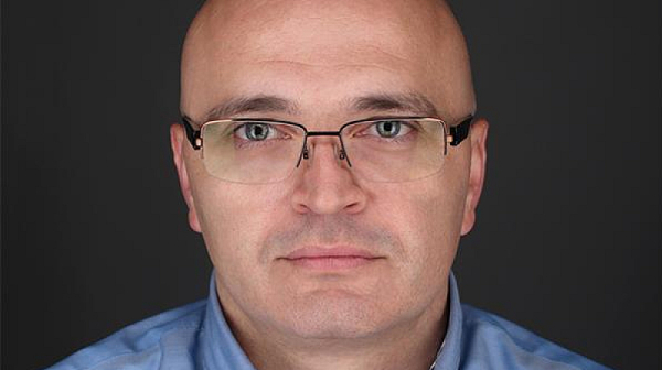 AI, дата центрове и американски милиарди: Спас Иванов пред ФрогНюз за технологичния шах в Европа