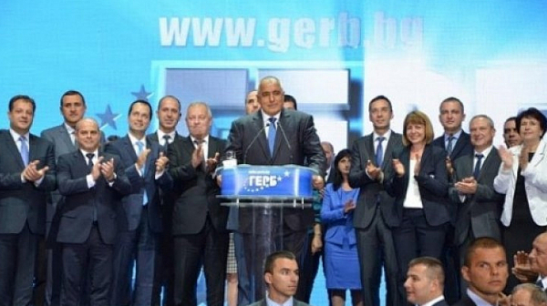 ГЕРБ-СДС първи се регистрираха за изборите