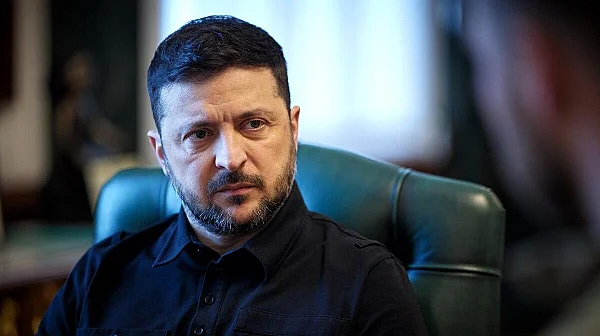 Зеленски отговори на предложението на Путин за прекратяване на огъня на 9 май