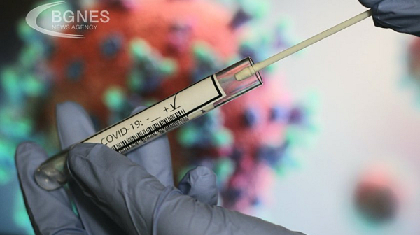 Гърците предприемат мерки срещу значителния ръст на заразените с коронавирус