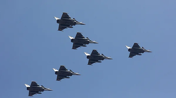 Точка на контакт Балтика: Изтребители на НАТО прехванаха руски бомбардировачи