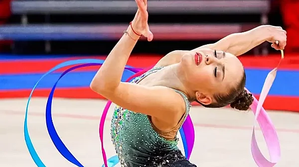 Бронз за Стилияна Николова от Световната купа по художествена гимнастика