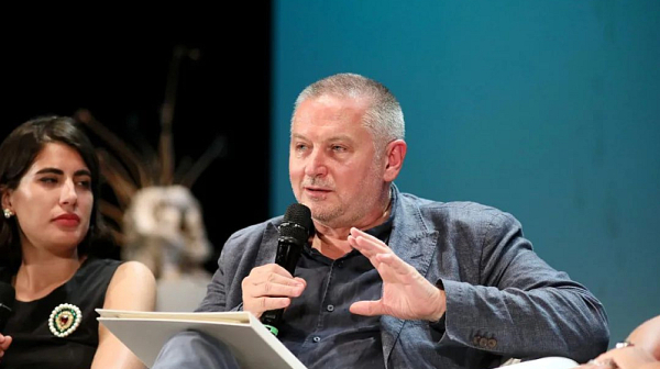 Литературни срещи на живо: Големи имена на Пролетния панаир на книгата