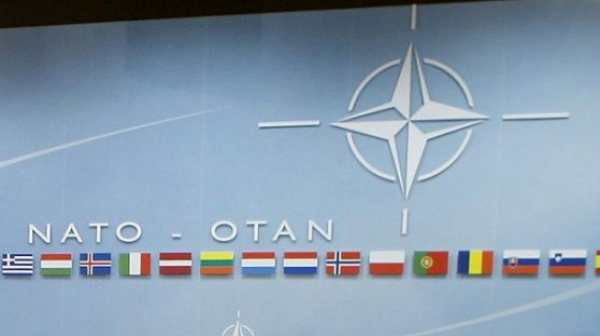 НАТО: Швеция и Финландия сами решават за членство в алианса, няма натиск