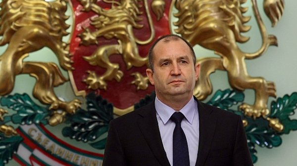 Румен Радев начело на българската делегация за Срещата на НАТО в Лондон