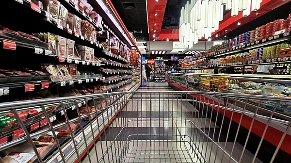 В световен мащаб: Храните поевтиняват за пети пореден месец