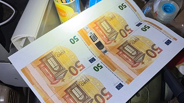 Разкриха печатница за фалшиви пари в София