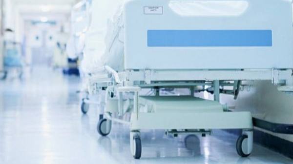 Лекари спасиха жена, изпаднала в клинична смърт по време на секцио