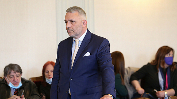 Спецпрокуратурата отказа да отиде при комисията на Хаджигенов