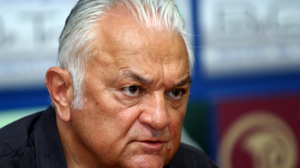 Диков: Връщам акциите на ФК „Левски“ в „Нове холдинг“, не разбирам реакцията на Борисов