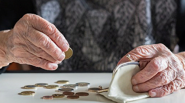Mинистър Гьоков обясни как се изчислява увеличението на пенсиите