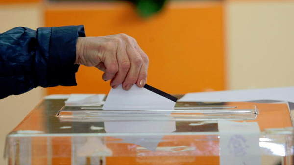 Алфа Рисърч: Близо 20% активност в изборите за парламент и президент към 14 ч.