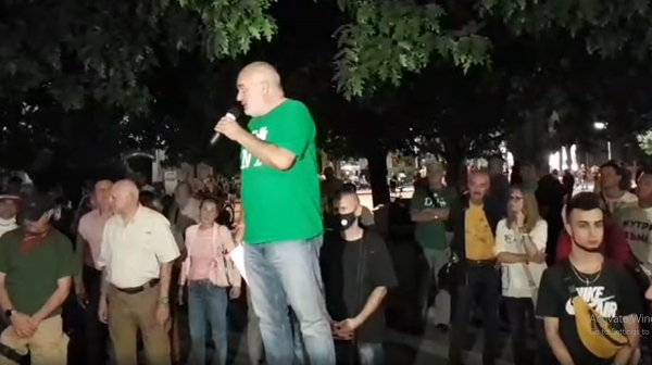 Арман Бабикян: Нашето наричаме България, а тяхното се нарича ”Власт”