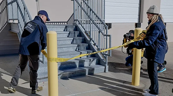 Отново стрелба в САЩ: Убиха двама помощник-шерифи, трима са ранени