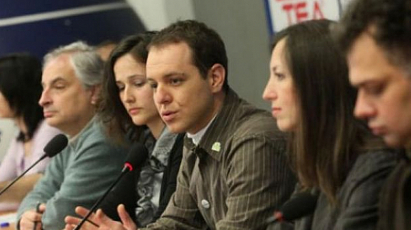 ”Зелено движение” , подкрепило Лозан Панов, застава зад Румен Радев на балотажа