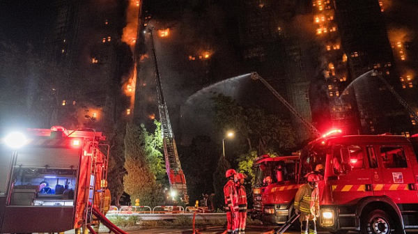 Жертвите растат: 36 загинали и близо 300 изчезнали при тежкия пожар в Хонконг