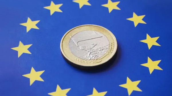 Адв. Грета Ганева:  Да излезем и превземем еврото! Стига сме стискали тая българщинА за себе си