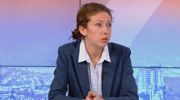 Кристина Петкова, ДСБ:  Парламентът трябва да търси отговорност от гл. прокурор дали не накърнява престижа на съдебната власт