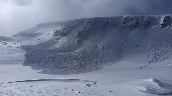 Трета степен за опасност от лавини в Пирин